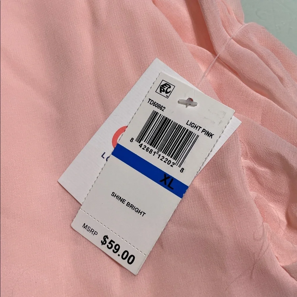 Elegant Blush Pink Women's Top - Picture 8 of 8